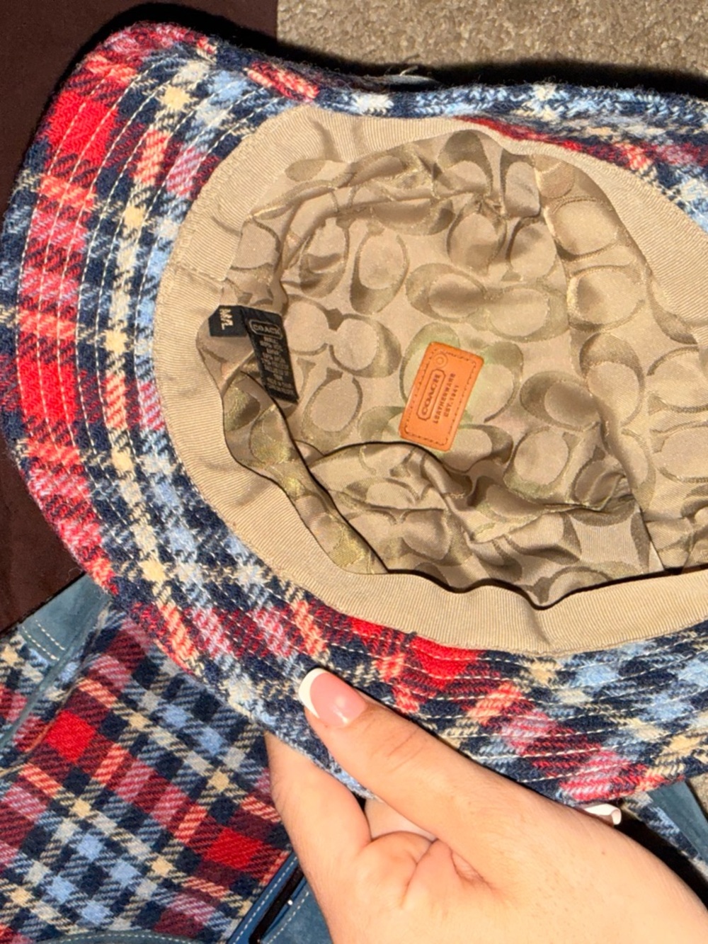 SUPER RARE Coach Plaid Hat & Shoulder Bag Set - Blue, Red, Cream - Picture 6 of 9